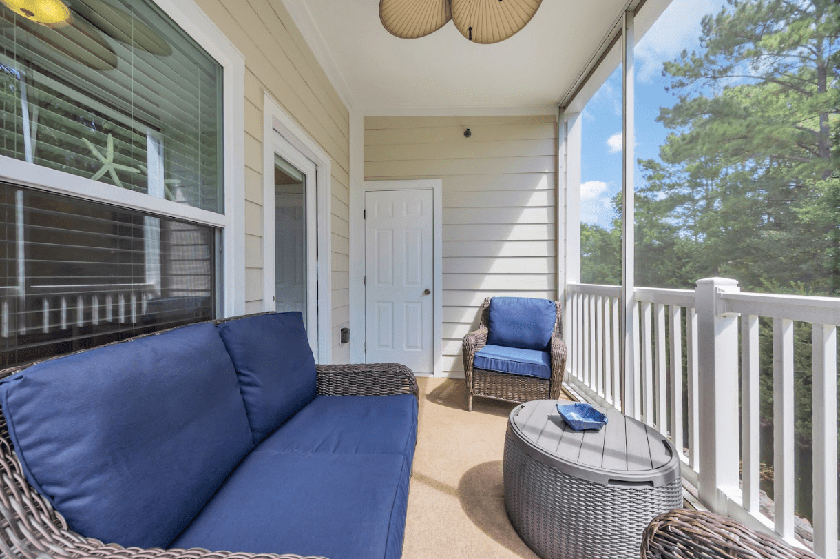 Screenshot 2025-10-15 020901