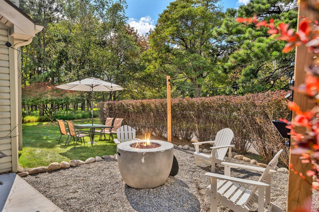 Screenshot 2025-10-17 052310